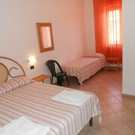 Albergo Il Terrazzino Vibo Valentia Marina Kültér fotó