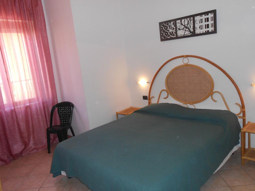 Albergo Il Terrazzino Vibo Valentia Marina Szoba fotó