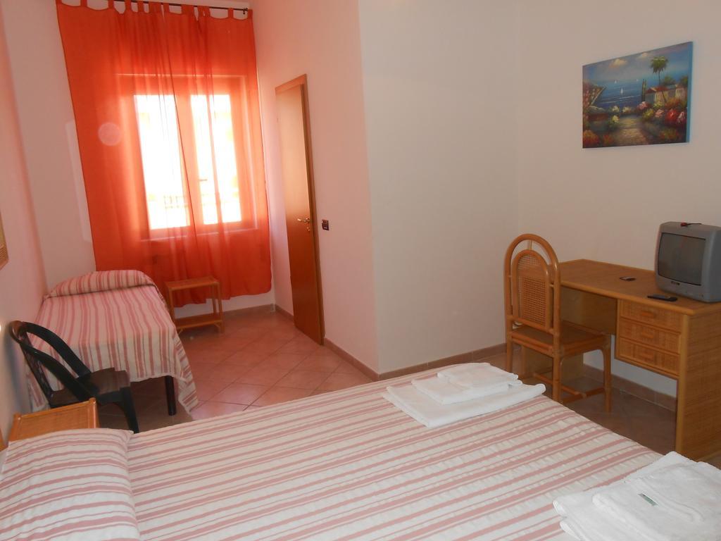 Albergo Il Terrazzino Vibo Valentia Marina Szoba fotó