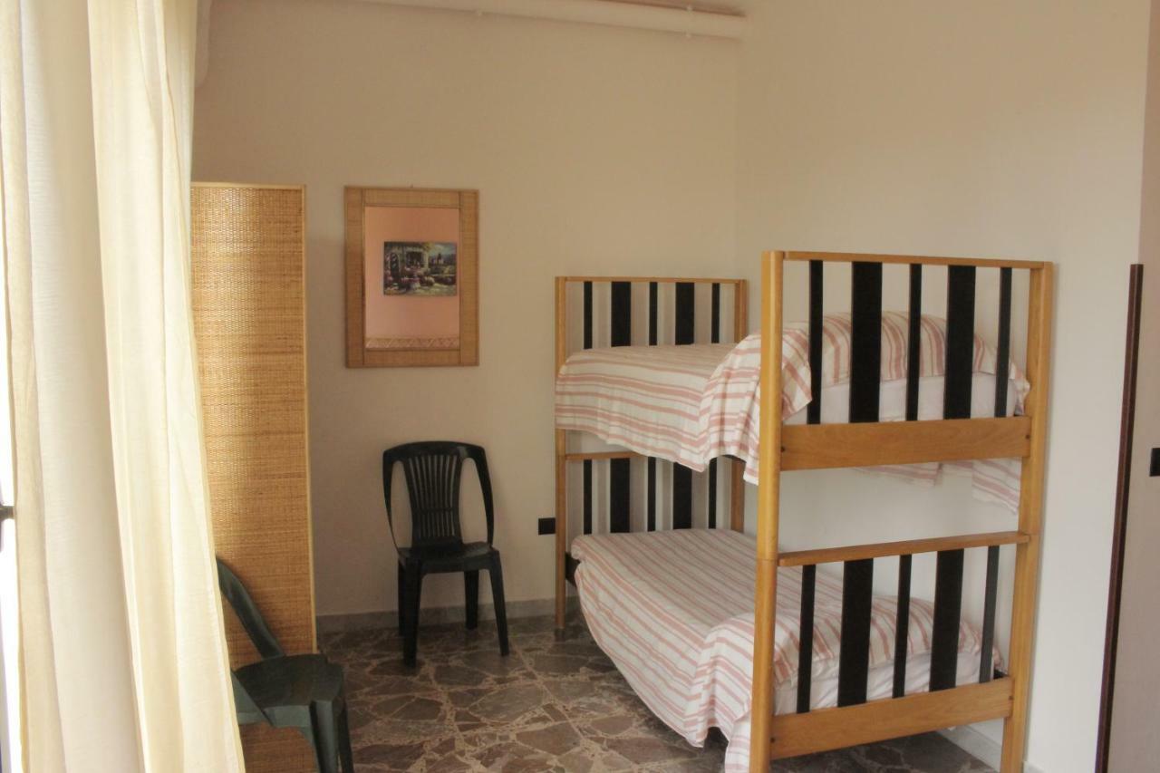 Albergo Il Terrazzino Vibo Valentia Marina Kültér fotó